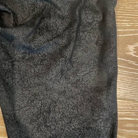 HUDSON - Black Cracked Glass Print Pants -Size 26 - Picture 7 of 7